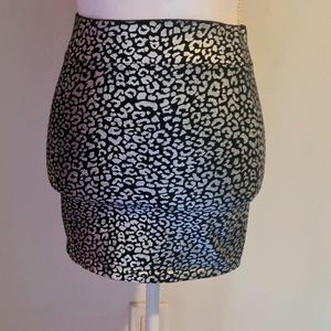 Forever 21 Size M Mini Skirt